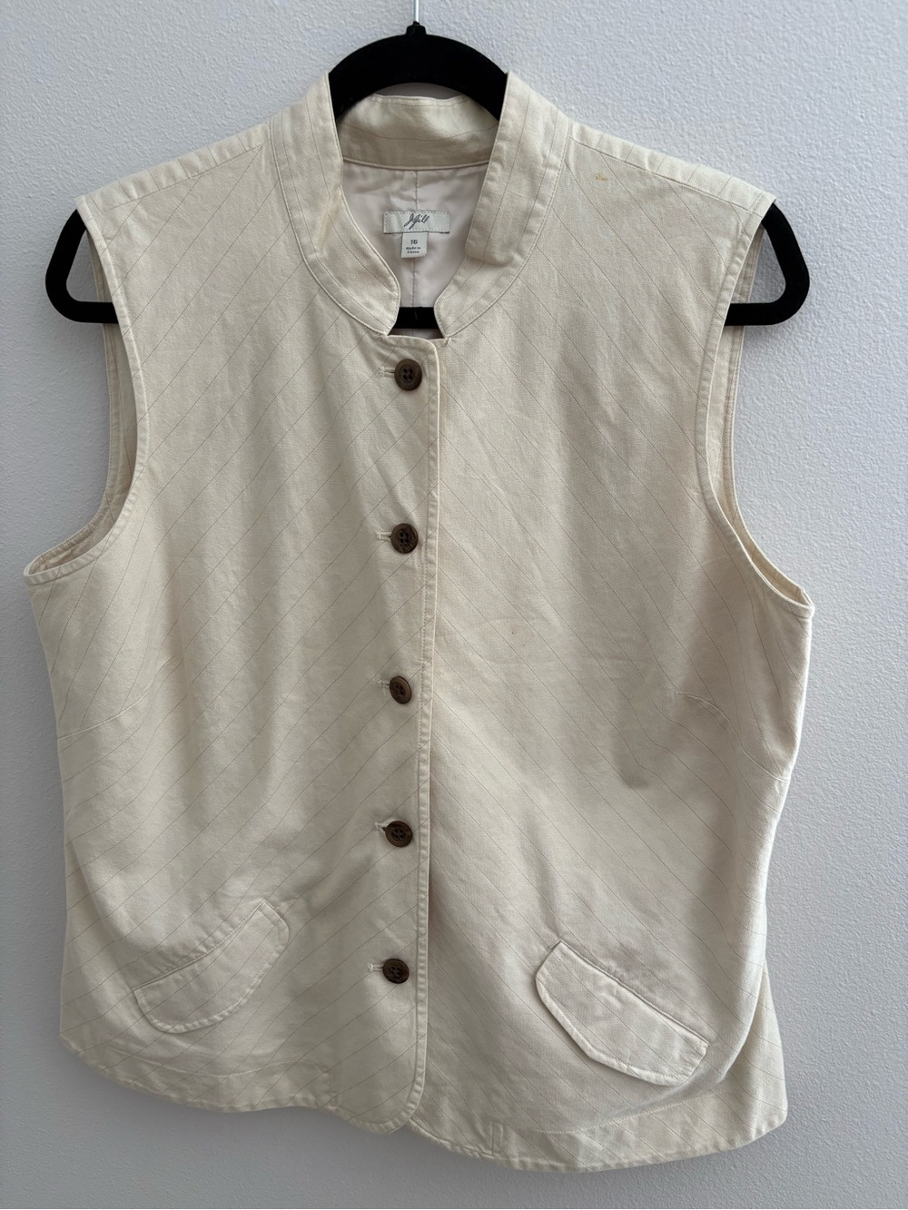 J. Jill Light Cream Quilted Collarless Vest